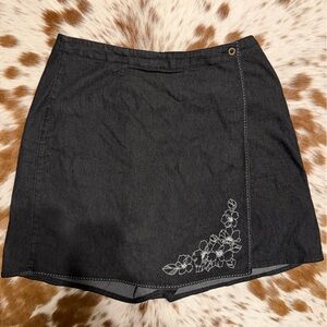 Floral Embroidered Black Skirt